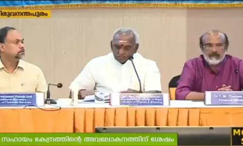 വായ്പാ പരിധി ഉയര്‍ത്തും; കൂടുതല്‍ കേന്ദ്രസഹായം അവലോകനത്തിന് ശേഷമെന്ന് കേന്ദ്രമന്ത്രി 