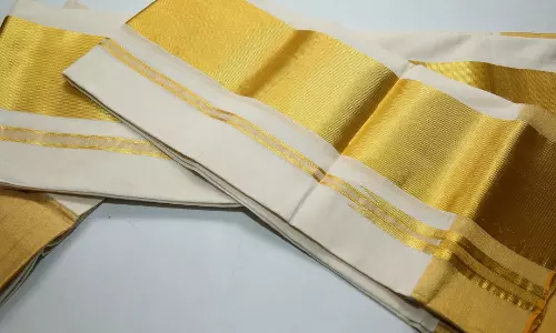 ദുരിതാശ്വാസ ക്യാമ്പുകളില് നിന്നും മടങ്ങിയവര്ക്ക് ഓണക്കോടിയും പെരുന്നാള് വിഭവങ്ങളുമായി ജമാ അത്തെ ഇസ്ലാമിയുടെ സൂപ്പര്മാര്ക്കറ്റ് ദുരിതാശ്വാസ ക്യാമ്പുകളില് നിന്നും മടങ്ങിയവര്ക്ക് ഓണക്കോടിയും പെരുന്നാള് വിഭവങ്ങളുമായി ജമാ അത്തെ ഇസ്ലാമിയുടെ സൂപ്പര്മാര്ക്കറ്റ്