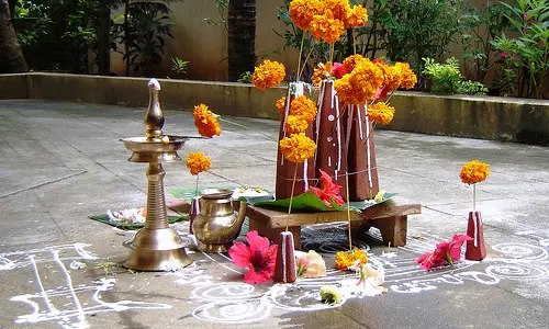 ഇന്ന് ഉത്രാടം, ആഘോഷങ്ങളില്ലാതെ ഇത്തവണത്തെ ഓണം