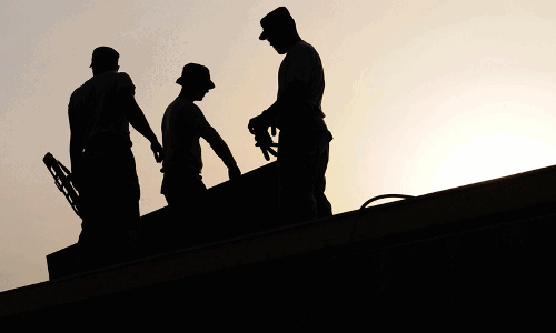 ജോലിയും ശമ്പളവുമില്ല; മലയാളികളുള്‍പ്പടെ ഇരുന്നൂറോളം പേര്‍ സൗദിയില്‍ ദുരിതത്തില്‍