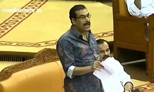 ജീവനും കൊണ്ട് ഓടുമ്പോള്‍ എങ്ങനെയാണ് സര്‍ വീടിന്‍റെ ഫോട്ടോയെടുക്കുക? പി കെ ബഷീര്‍ എംഎല്‍എ