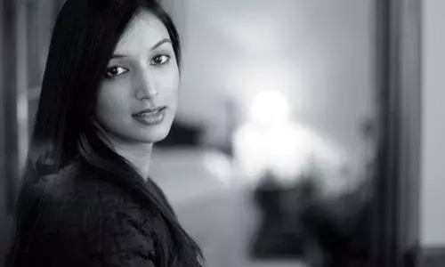 മിസ് യു, കിസ് യു... യുവതിയുടെ മെയില്‍ പുറത്തുവിട്ട് ചേതന്‍ ഭഗത്‌ 