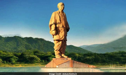 2990 കോടിയുടെ സര്‍ദാര്‍ പട്ടേല്‍ പ്രതിമ; അവസാന മിനുക്കുപണിക്ക് ചൈനക്കാരും