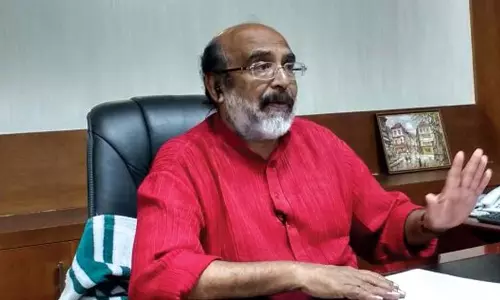 കുട്ടനാട്ടിലെ വെള്ളം വറ്റിക്കുകയെന്നത് സങ്കീര്ണമായ പ്രക്രിയയെന്ന് ധനമന്ത്രി തോമസ് ഐസക് കുട്ടനാട്ടിലെ വെള്ളം വറ്റിക്കുകയെന്നത് സങ്കീര്ണമായ പ്രക്രിയയെന്ന് ധനമന്ത്രി തോമസ് ഐസക്