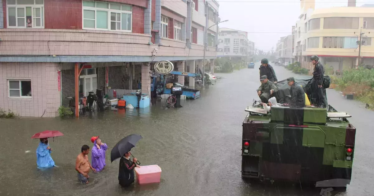 തായ്വാനില് പ്രളയത്തില് 7 പേര് മരിച്ചുവെന്ന് സര്ക്കാര് തായ്വാനില് പ്രളയത്തില് 7 പേര് മരിച്ചുവെന്ന് സര്ക്കാര്