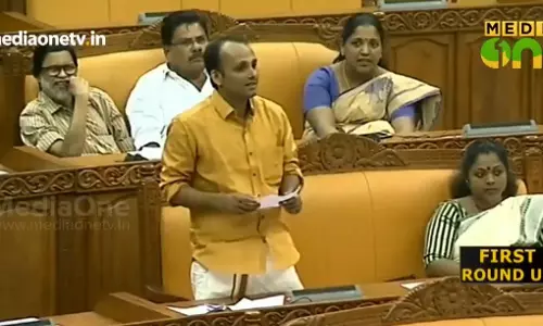 സഭയില്‍ സിപിഐ എംഎല്‍എയോട് ക്ഷോഭിച്ച് മുഖ്യമന്ത്രി