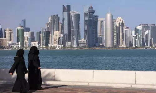 Mid East Hour 27-08-18