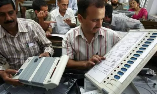 കര്‍ണാടക തദ്ദേശ തെരഞ്ഞെടുപ്പ്; കോണ്‍ഗ്രസ് മുന്നില്‍; ബി.ജെ.പി രണ്ടാമത്