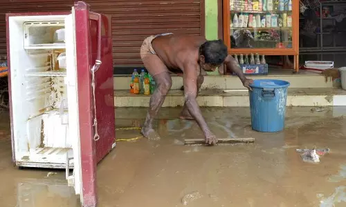 കുട്ടനാട്ടില്‍ ശുചീകരണ യജ്ഞത്തിന് തുടക്കമായി