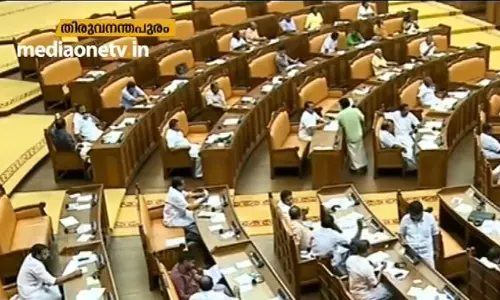 പ്രത്യേക നിയമസഭാ സമ്മേളനം കഴിഞ്ഞു: പ്രളയം സംബന്ധിച്ചുയര്‍ന്ന ചോദ്യങ്ങള്‍ക്ക് മറുപടി പറയാന്‍ സര്‍ക്കാരിന് കഴിഞ്ഞോ? 