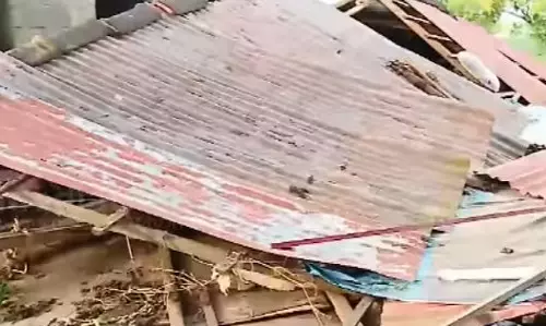 പുറംമ്പോക്കില്‍ താമസിക്കുന്നവര്‍ക്ക് പ്രളയാനന്തര പുനരധിവാസം സാധ്യമോ?