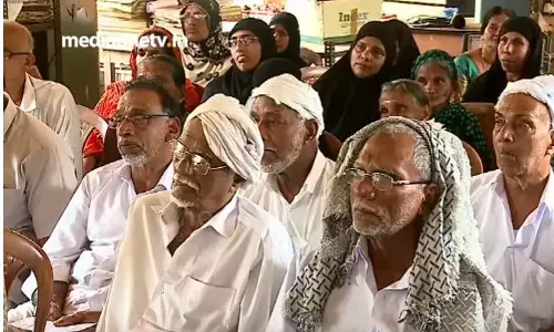 ഇവര്‍ മരിച്ചെന്നും, ഇവര്‍ക്ക് വാഹനമുണ്ടെന്നും പറഞ്ഞത് ആരാണ്?