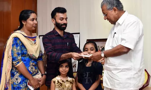 ലോട്ടറി അടിച്ച തുക മുഖ്യമന്ത്രിയുടെ ദുരിതാശ്വാസ നിധിയിലേക്ക്