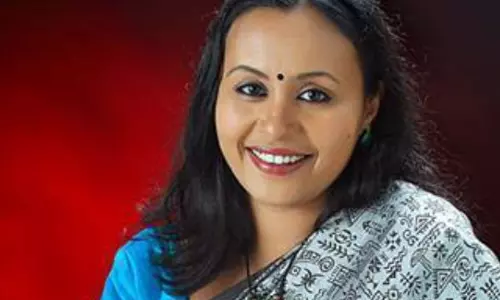 ദുരിതാശ്വാസ പ്രവര്‍ത്തനങ്ങളില്‍ പത്തനംതിട്ടയിലെ  ഉദ്യോഗസ്ഥർ സർക്കാർ നടപടികളോട് സഹകരിക്കുന്നില്ലെന്ന് വീണ ജോര്‍ജ് എം.എൽ.എ