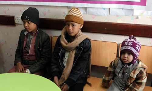 യെമന്‍ യുദ്ധത്തിന്റെ ഇരകള്‍ ഇവര്‍ കൂടിയാണ്, ക്യാന്‍സര്‍ രോഗികളായ ഈ കുരുന്നുകള്‍