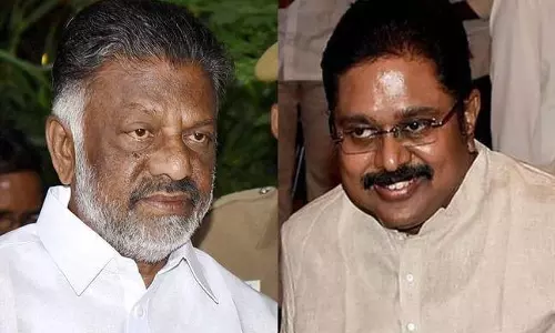 ‘ജയലളിത ആശുപത്രിയിലായപ്പോള്‍ തന്നെ ദിനകരന്‍ മുഖ്യമന്തിയാവാന്‍ ഗൂഢാലോചന തുടങ്ങി’ ആരോപണവുമായി പനീര്‍സെല്‍വം