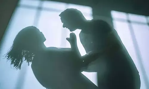 പേരക്കുട്ടിയുടെ മുന്നില്‍ വച്ച് അമ്മയെ മകന്‍ ക്രൂരമായി ബലാത്സംഗം ചെയ്തു