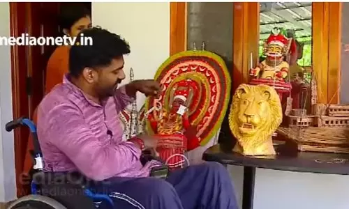 ട്യൂമര്‍ രാഗേഷിന് തിരിച്ചു നല്‍കിയത് കലയെ