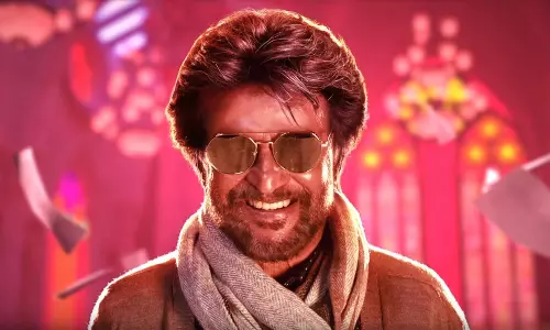 രജനികാന്ത്  വീണ്ടും മാസ്സ് ലുക്കിൽ; ‘പേട്ട’യുടെ മോഷൻ പോസ്റ്ററിന് വൻ  വരവേൽപ്പ്  