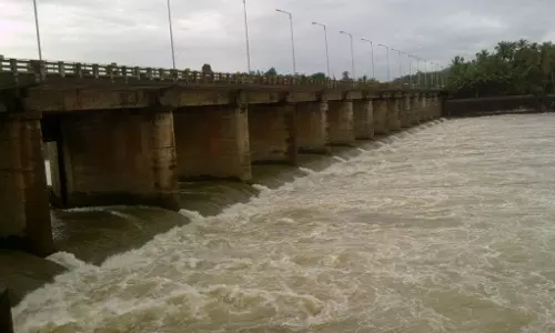 പ്രളയത്തിന് ശേഷം ചാലിയാറിലും ജലനിരപ്പ് കുറയുന്നു