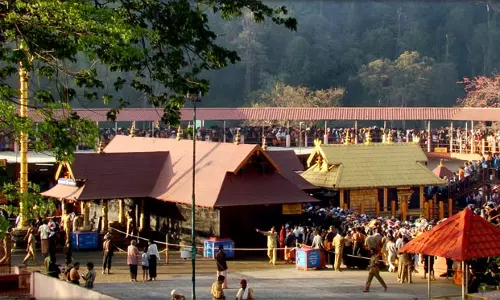 കന്നിമാസ പൂജകൾക്കായി ശബരിമല നട തുറന്നു