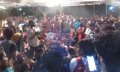 എ.ബി.വി.പി ഗുണ്ടായിസം; ജെഎൻയുവിൽ വോട്ടെണ്ണല്‍ നിര്‍ത്തിവെച്ചു