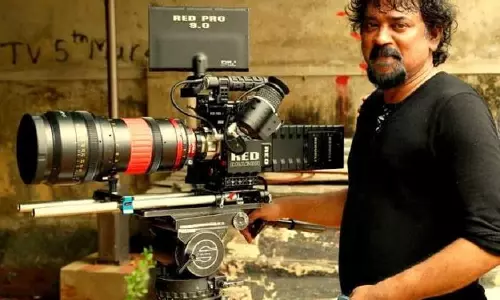 മമ്മൂട്ടിയുടെ കുഞ്ഞാലിമരക്കാര്‍ വൈകും; മറ്റൊരു ചിത്രവുമായി സന്തോഷ് ശിവന്‍