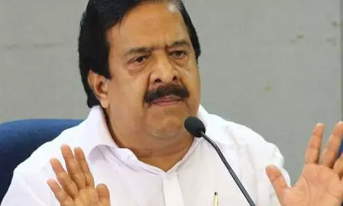 ഭരണസ്തംഭനം: ചെന്നിത്തലയ്ക്ക് മറുപടിയുമായി മുഖ്യമന്ത്രിയുടെ ഓഫീസ്