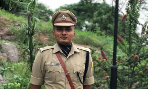 നാലു വട്ടം തോൽവി, ഒടുവിൽ ഐ.പി.എസ് പട്ടം; പ്രചോദനമായി ഒരു പിൻബെഞ്ചുകാരന്റെ വിജയഗാഥ 