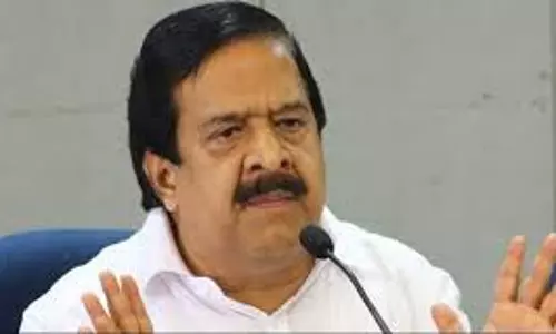 ഭരിക്കുന്ന പാര്‍ട്ടിക്കാര്‍ക്ക് സ്ത്രീപീഡനക്കേസില്‍ സംരക്ഷണം ലഭിക്കുന്നുവെന്ന് രമേശ് ചെന്നിത്തല