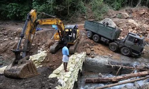 പ്രളയക്കെടുതി വിലയിരുത്തല്‍; കണക്ക് സമഗ്രമല്ലെന്ന് കേന്ദ്രസംഘം  