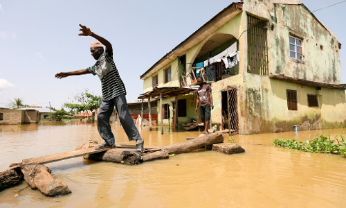 നൈജീരിയയിലെ വെള്ളപ്പൊക്കം; മരണം 100 കടന്നു 