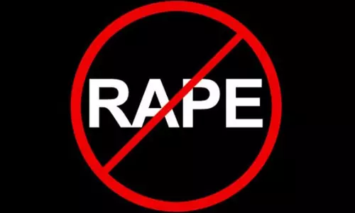 പത്താം ക്ലാസ് വിദ്യാര്‍ഥിനിയെ സഹപാഠികള്‍ കൂട്ടബലാത്സംഗം ചെയ്തു; കുറ്റകൃത്യം മറച്ചുവെച്ച സ്കൂള്‍ അധികൃതര്‍ അറസ്റ്റില്‍ 