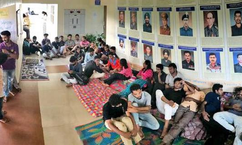 കേരള കേന്ദ്ര സര്‍വ്വകലാശാലയിലെ വിദ്യാര്‍ഥി സമരം ഒത്തുതീര്‍ന്നു