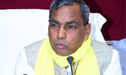 “പാവപ്പെട്ടവര്‍ പണം വാങ്ങും, ചിക്കനും വാങ്ങും, പക്ഷേ അവര്‍ക്ക് വേണ്ടി ഒന്നും ചെയ്തില്ലെങ്കില്‍ വോട്ട് ചെയ്യില്ല” 