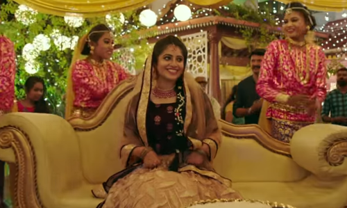 200 ഓളം പേര്‍ അണിനിരന്ന ഒറ്റ ഷോട്ടിലെടുത്ത പടയോട്ടത്തിലെ കലക്കന്‍ കല്യാണ പാട്ട് കാണാം 