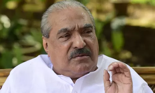 ബാര്‍ കോഴ കേസ് കുഴിച്ച്  മൂടാന്‍ വിജിലന്‍സ് ശ്രമമെന്ന് കോടതി