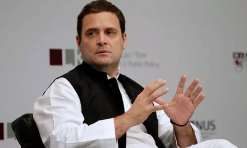 സര്വകലാശാലകള് പരീക്ഷകള് ഒഴിവാക്കി കുട്ടികളെ ജയിപ്പിക്കണമെന്ന് രാഹുല് ഗാന്ധി സര്വകലാശാലകള് പരീക്ഷകള് ഒഴിവാക്കി കുട്ടികളെ ജയിപ്പിക്കണമെന്ന് രാഹുല് ഗാന്ധി