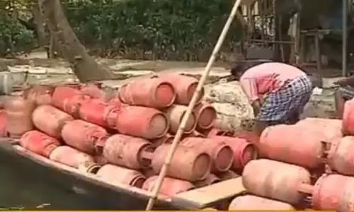 ജീവിതം തിരിച്ചുപിടിച്ച് കുട്ടനാട്ടുകാര്‍