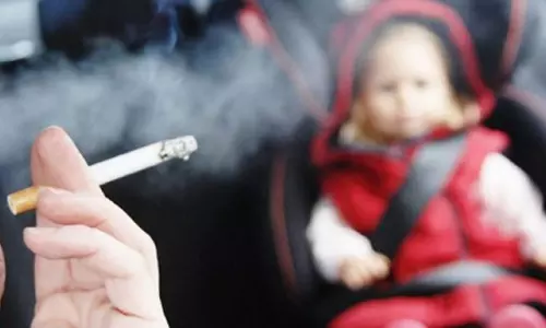 ‘’നിങ്ങളുടെ ഈ പുകവലി കാരണം നശിക്കുന്നത് എന്റെ കൂടി ആരോഗ്യമാണ്’’