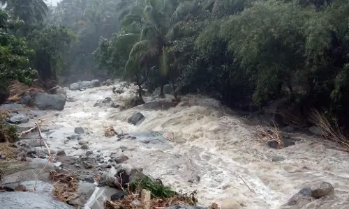 ആതനാട് ദുരിതബാധിതരെ പുനരധിവസിപ്പിക്കാനുള്ള നടപടികൾ എങ്ങുമെത്തിയില്ല