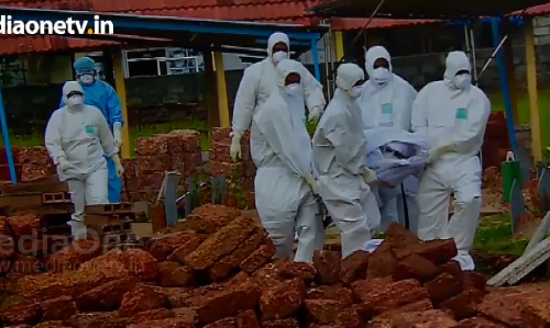 കാലം മറന്നാലും ഈ കാഴ്ചകള്‍ കണ്ണില്‍ നിന്നും മായില്ല; വാര്‍ത്താ ചിത്രങ്ങളുടെ വിരുന്നൊരുക്കി ബിയോണ്ട് വേര്‍ഡ്സ്