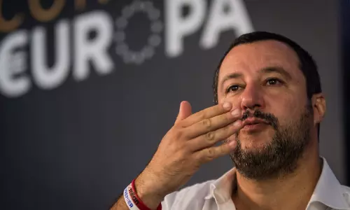 അഭയാര്‍ത്ഥി പ്രശ്നത്തില്‍ ഇറ്റലിക്കെതിരെ രൂക്ഷ വിമര്‍ശനവുമായി ഫ്രാന്‍സ്