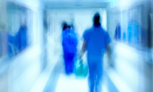 കുവൈത്തിൽ സർക്കാർ ക്ലിനിക്കിൽ ചികിത്സക്കിടെ ബാലിക മരിക്കാനിടയായ സംഭവത്തിൽ ഡോക്ടര്ക്കെതിരെ നടപടി കുവൈത്തിൽ സർക്കാർ ക്ലിനിക്കിൽ ചികിത്സക്കിടെ ബാലിക മരിക്കാനിടയായ സംഭവത്തിൽ ഡോക്ടര്ക്കെതിരെ നടപടി