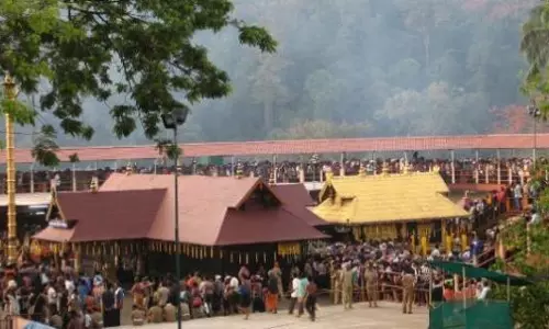 സ്ത്രീകള്‍ക്ക് പ്രവേശിക്കാമെങ്കിലും മണ്ഡലകാലത്ത് സുരക്ഷ ഒരുക്കാന്‍ സമയം ലഭിക്കില്ലെന്ന് ദേവസ്വം ബോര്‍ഡ്