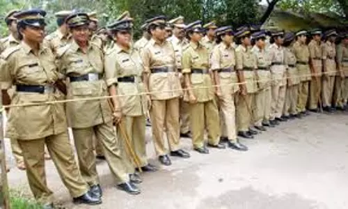 ശബരിമല സ്ത്രീപ്രവേശനം; നടപടികളുമായി സര്‍ക്കാര്‍ മുന്നോട്ട്, വനിതാ പൊലീസുകാരുടെ പട്ടിക തയ്യാറായി