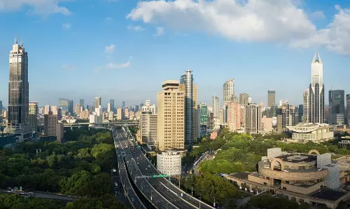 ഉത്പാദന മേഖലയില്‍ വന്‍ ഇടിവ് രേഖപ്പെടുത്തി ചെെന