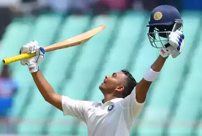 വെസ്റ്റ് ഇന്‍റീസിന് മുട്ടു വിറക്കുന്നു; ആദ്യ ദിനം ഇന്ത്യ ശക്തമായ നിലയില്‍