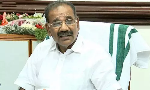 സ്വകാര്യ ബസ് പ്രതിസന്ധിയില്‍ സര്‍ക്കാര്‍ ഇടപെടുമെന്ന് എ.കെ ശശീന്ദ്രന്‍