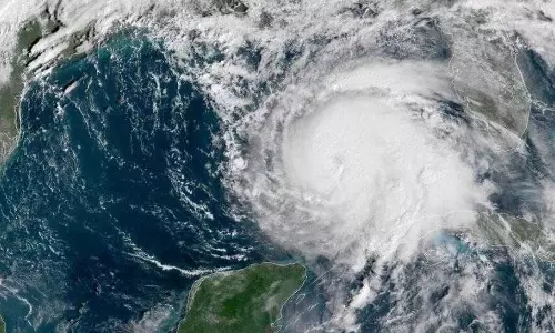 ഒമാൻ തീരത്ത് ലുബാൻ കാറ്റിന്റെ ഭീതിയൊഴിഞ്ഞു